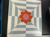 AVERY BINDER 1" ASSTD DESIGN HOLDS 175 SHEETS