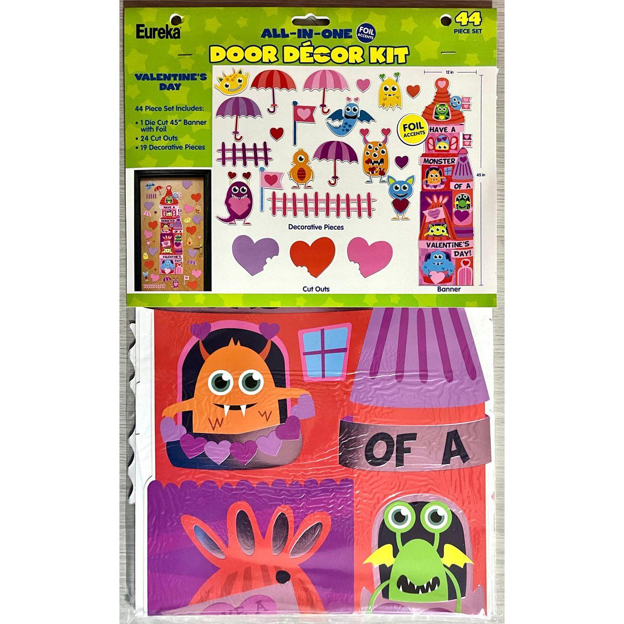 VALENTINE'S ALL-INONE DOOR DECOR KIT