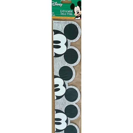 Mickey Mouse® Throwback Deco