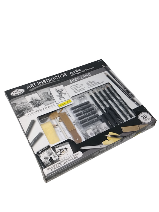 ART INSTRUCTOR SKETCHING