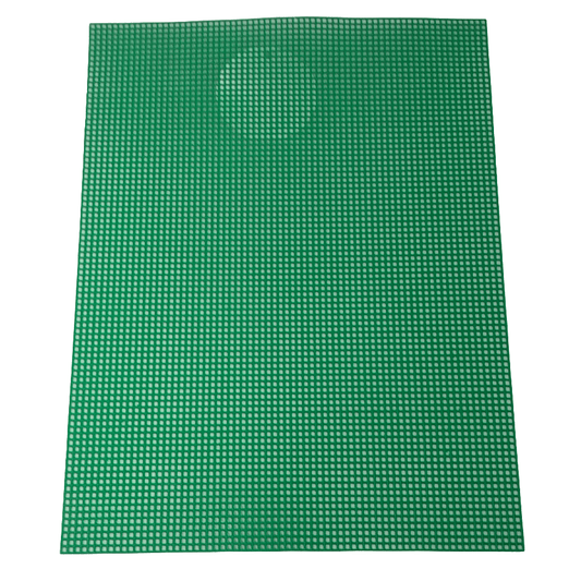 XMAS GREEN PLASTIC CANVAS