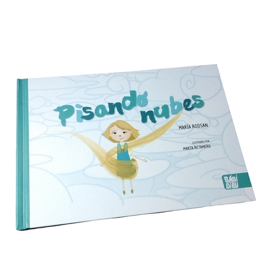PISANDO NUBES