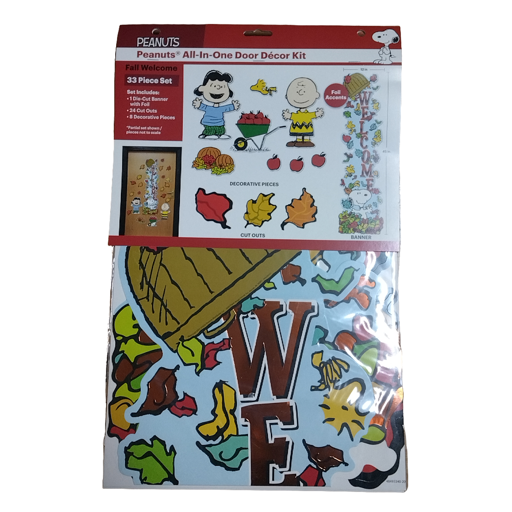 PEANUTS® FALL ALL-IN-ONE DOOR KIT