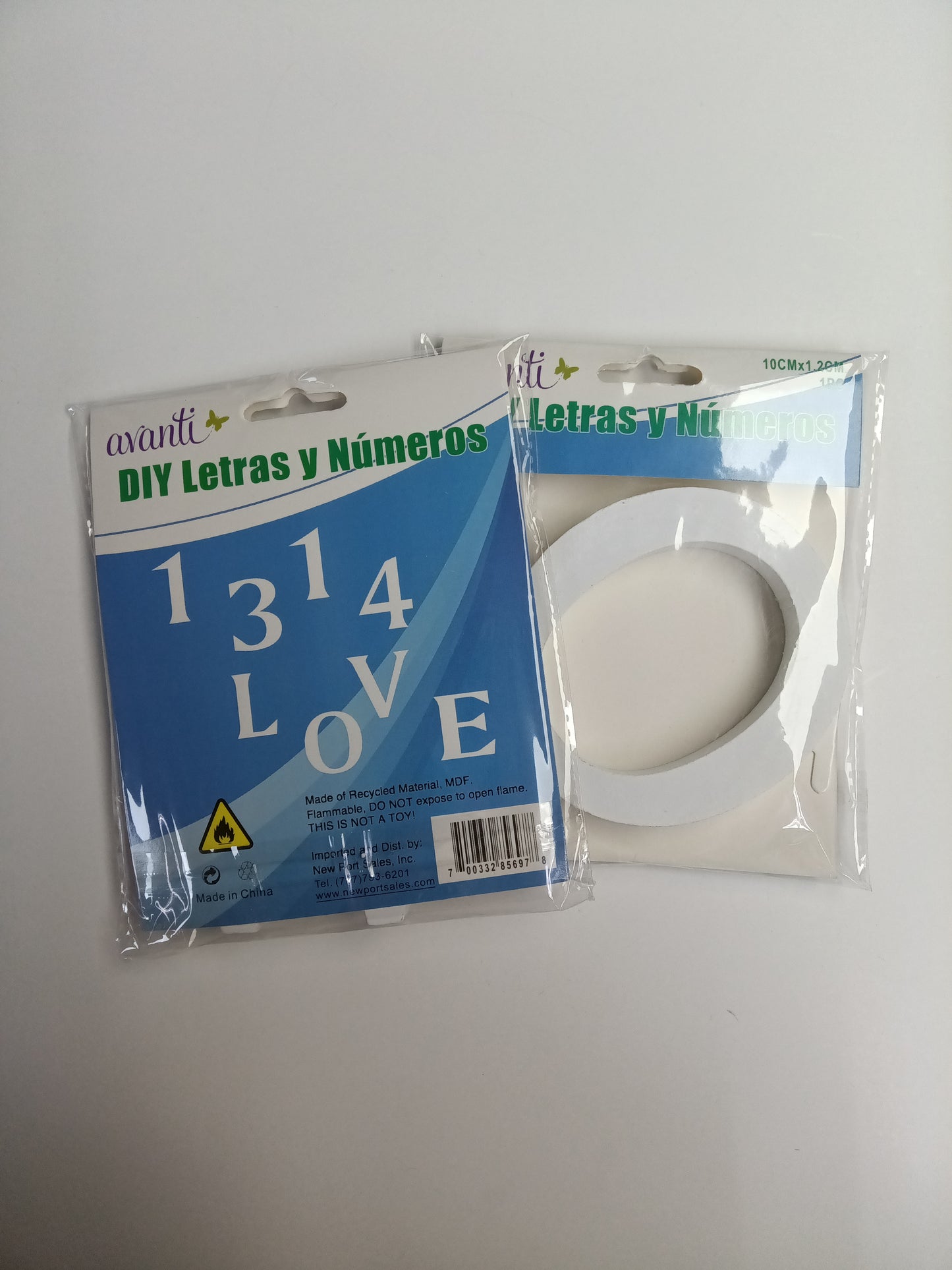 LETRAS, NUMERO Y SIGNOS EN MADERA