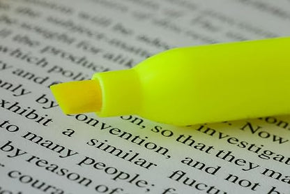 HIGHLIGHTERS | RESALTADOR AMARILLO