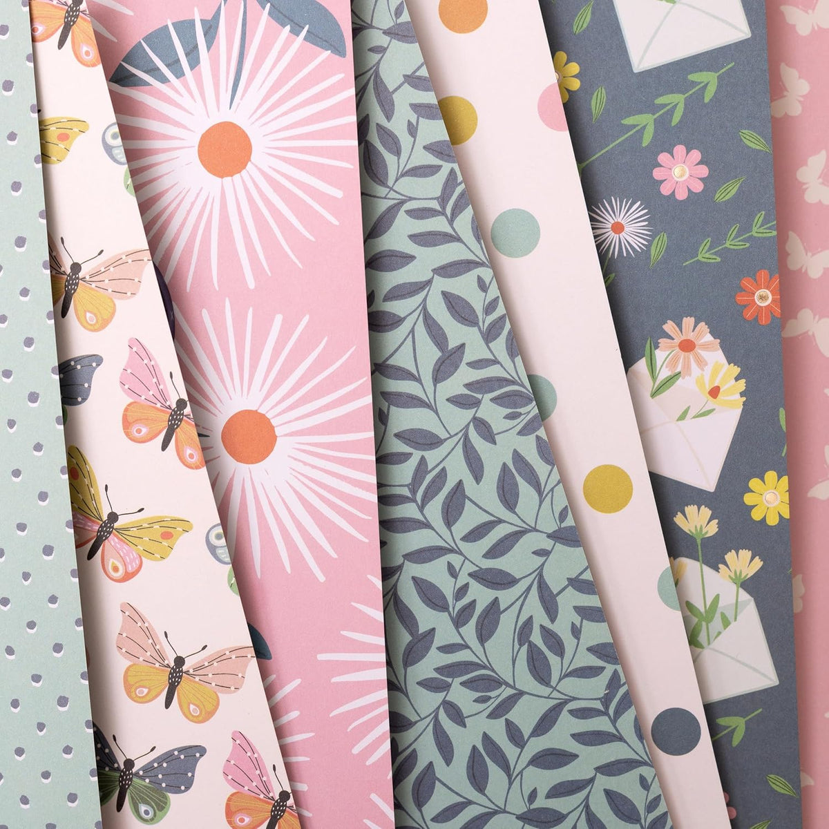 Pocket Full of Flowers Cardstock – imagen 3 - JA Riollano