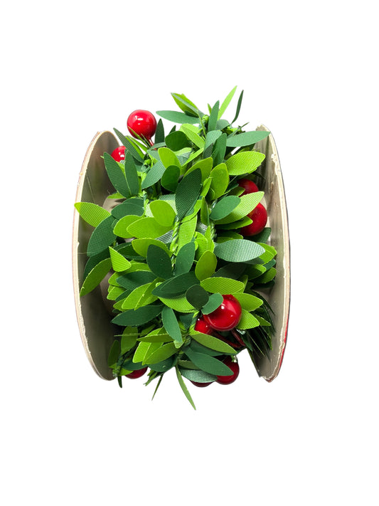 RIBBON BERRY LEAD 12PC DISPLAY 2.7M