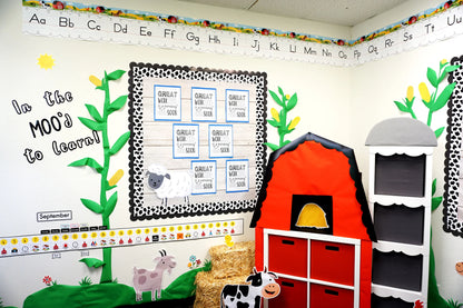 Jumbo Farm Friends Bulletin Board Set