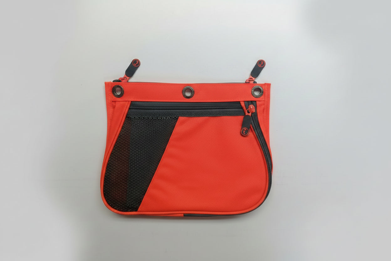EXPANDING BINDER POUCH